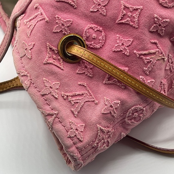 Louis Vuitton Neverfull Denim Stone Rose Appliqué - Picture 2 of 16